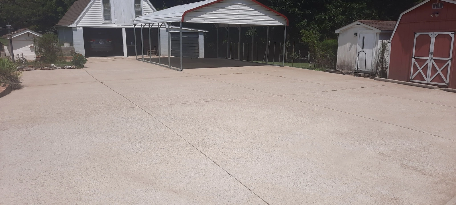 After cleaning: Driveway & Parking Pad — Wilson County, TN